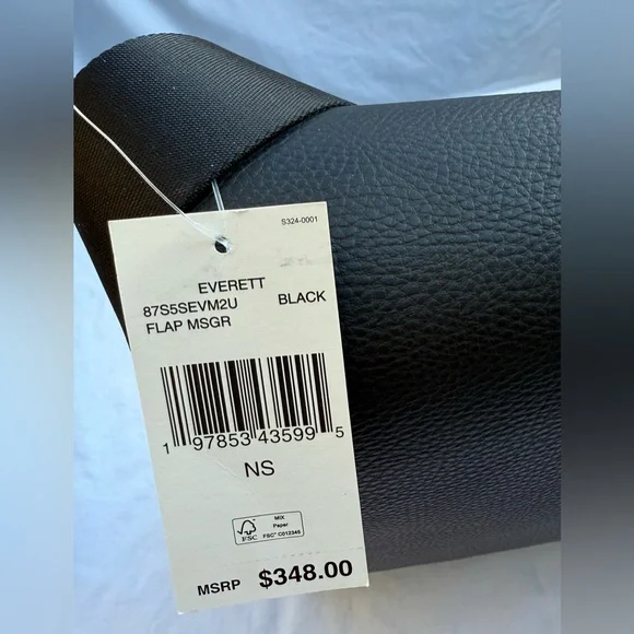 NWT Michael Kors Quilted Interior Leather Messenger Bag with Black Accents - Picture 3 of 15